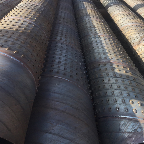 聊城孔式滤水管的材质选择